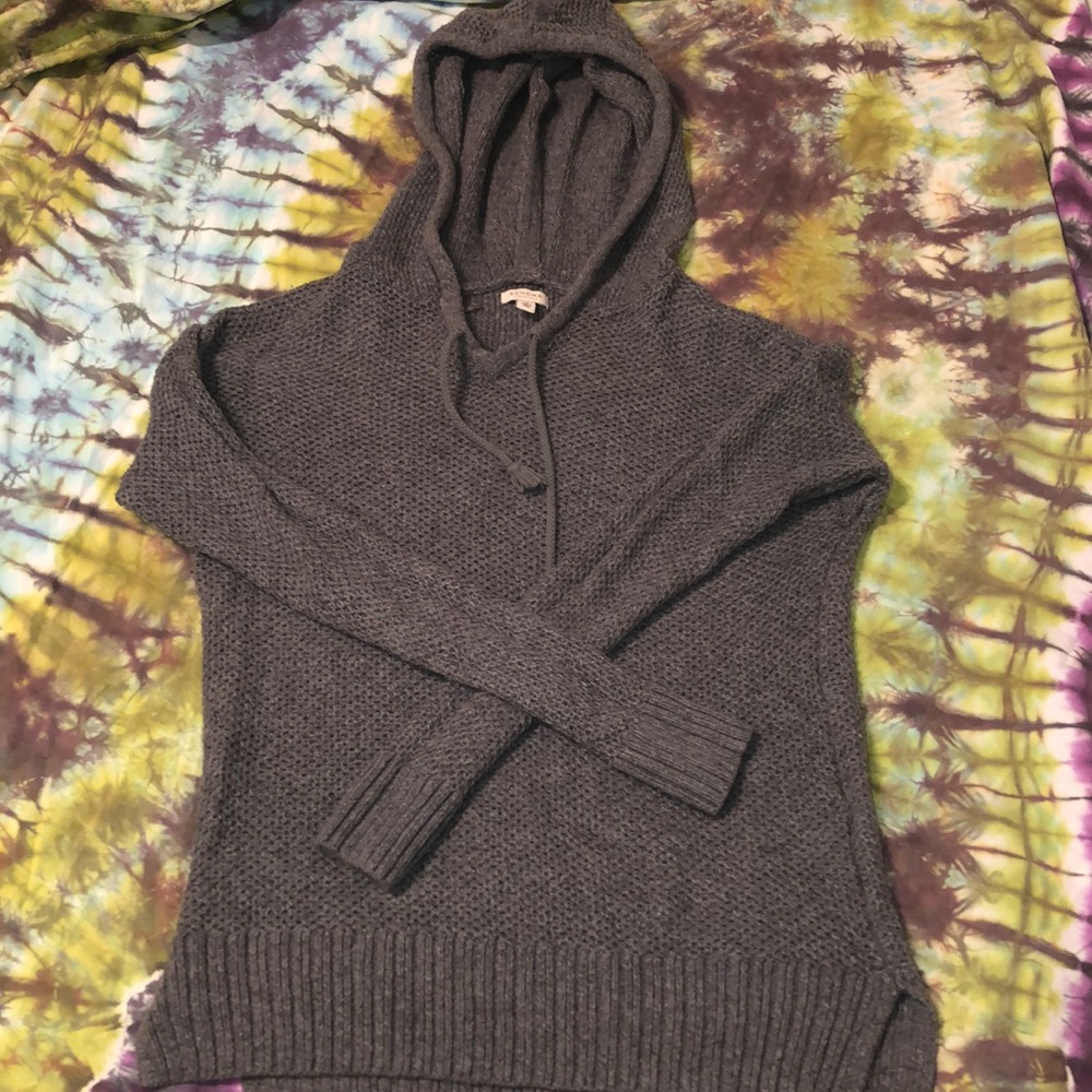 Hooded Sweater